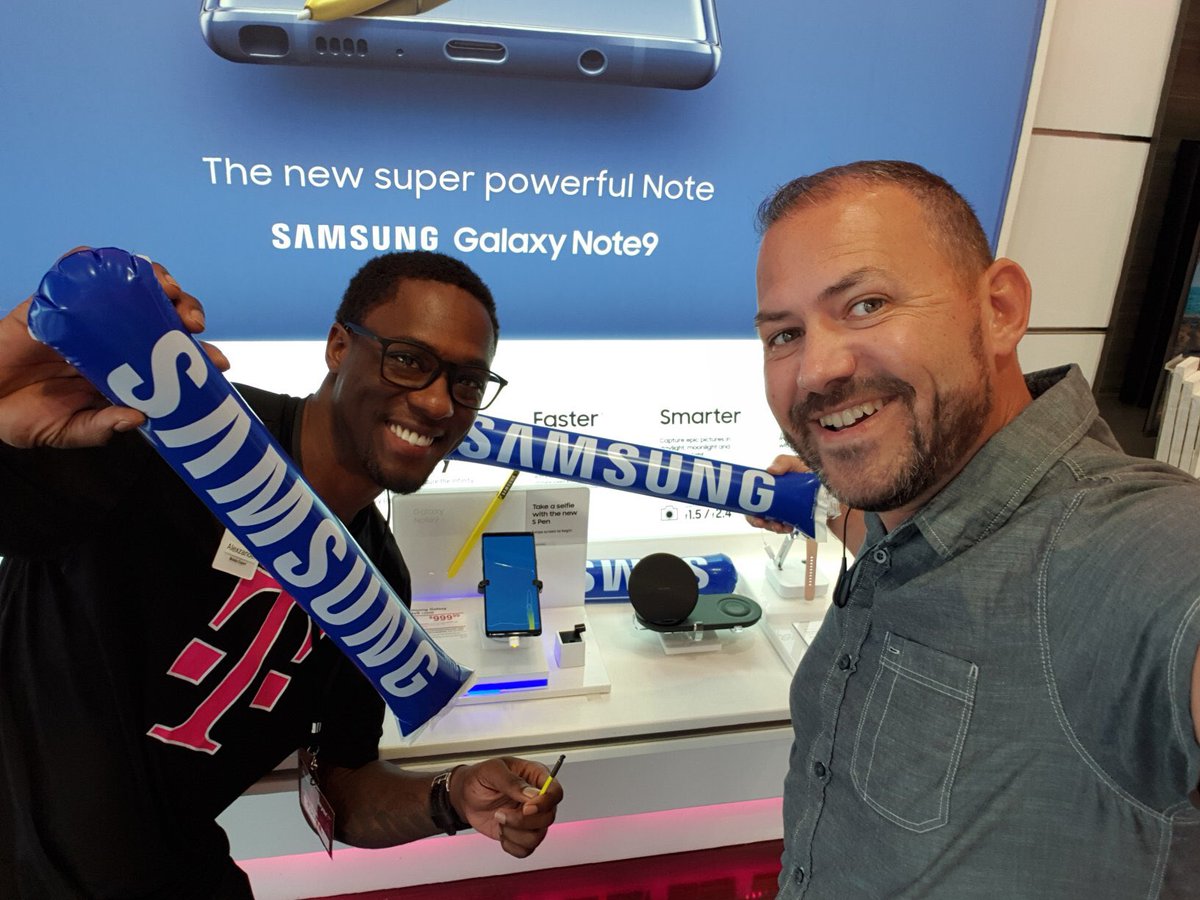 BryinSutton1's tweet photo. #Note9SPenSelfieContest @theSamsungSide @DarthProff @TMobile #samsunglover https://t.co/IvKcwUq24P