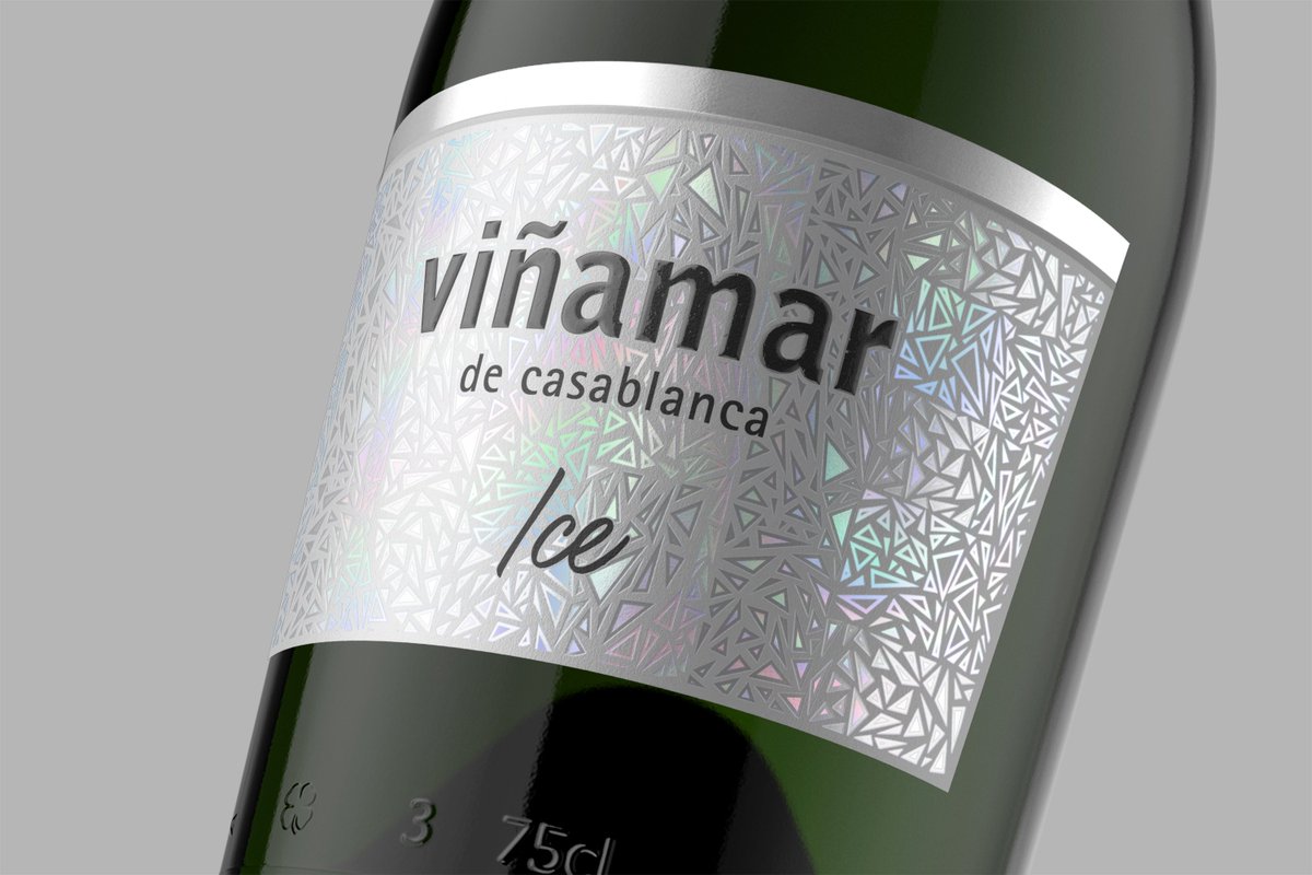 TrendingPack's tweet photo. New project at our blog! Special label for sparkling wine by YG Design. #marketing #packaging #cool https://t.co/ALZ3CrQ20P https://t.co/lcbk8Zc8pt