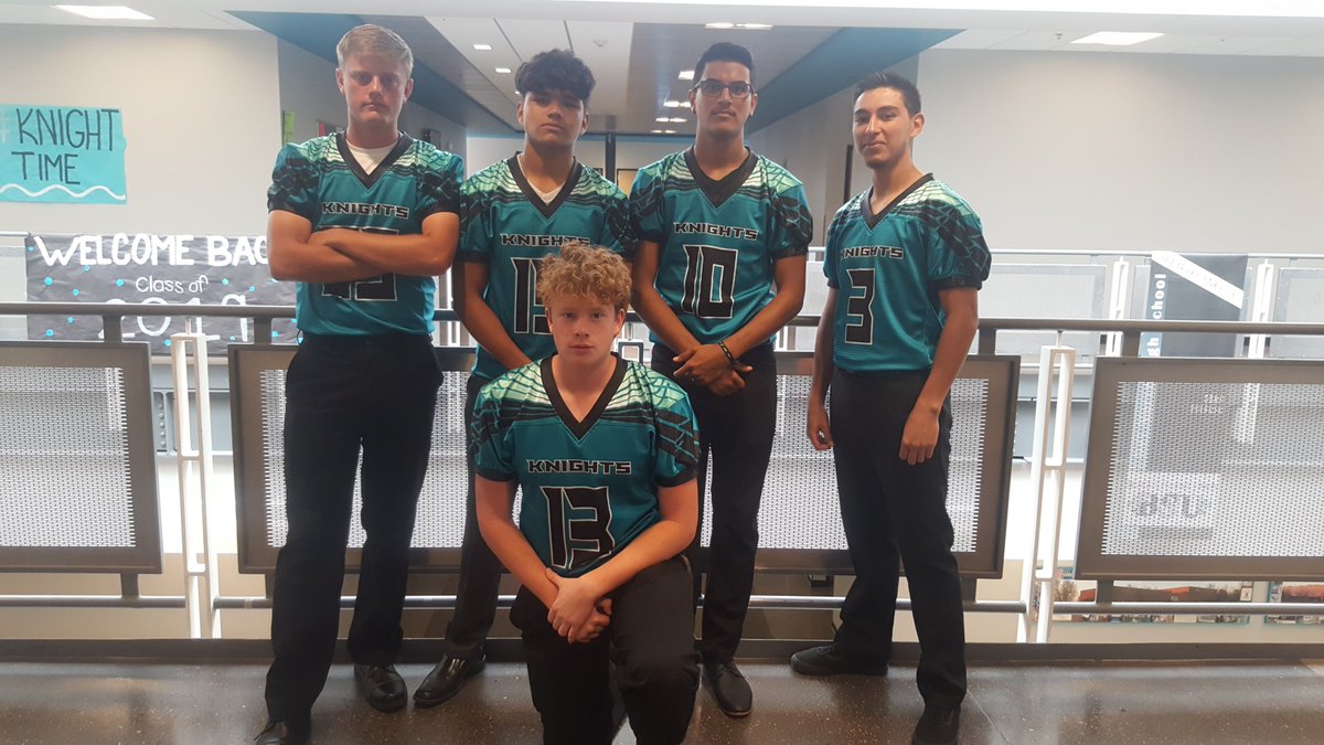 Game Day! Smash the Scorpions! Milne Stadium at 7:00 ... see you there! #FridayNightLights <a href="/DELNORTEHS/">#KNIGHTTIME</a> <a href="/DNHSAlumKnights/">DNHS AlumKnights</a> <a href="/NMGameDay/">New Mexico GameDay</a>