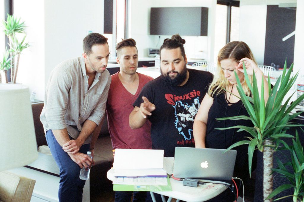 The Hollywood News tweet media