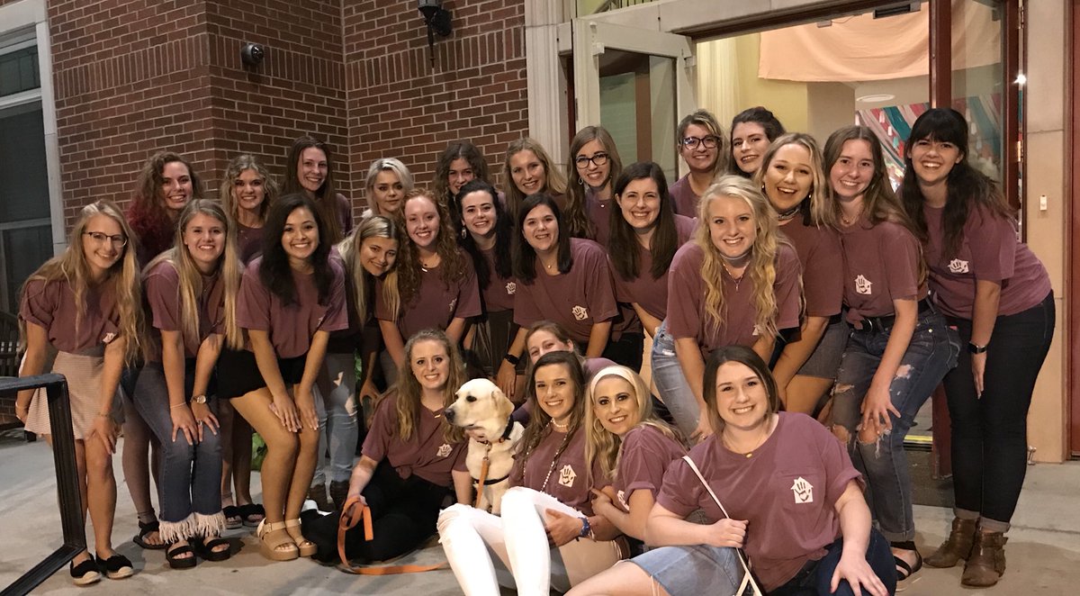 SavilleCenter's tweet photo. Thank you @okstateaoii for a fantastic spaghetti night! As always, Maria loved spending time with you all💙❤️💙 https://t.co/NnjwzK3Jey