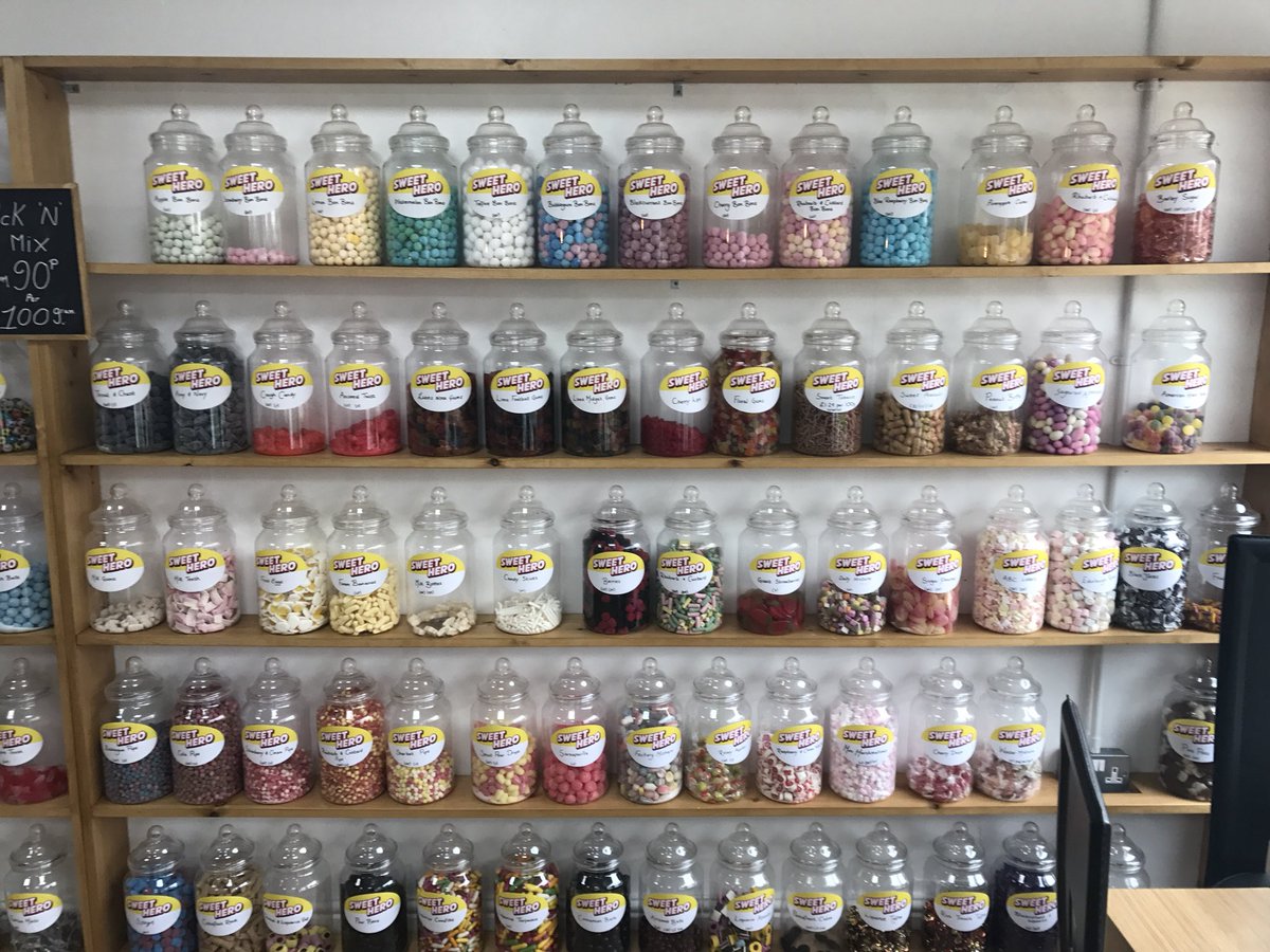 sweetherouk's tweet image. SWEET HERO GIVEAWAY!!!!!!!
Place an order with sweethero.co.uk for over £10 and either RT on Twitter, share on FB or recommend a friend to order, to be put in a prize draw for a £50 voucher. 
Check out FB for terms and conditions.