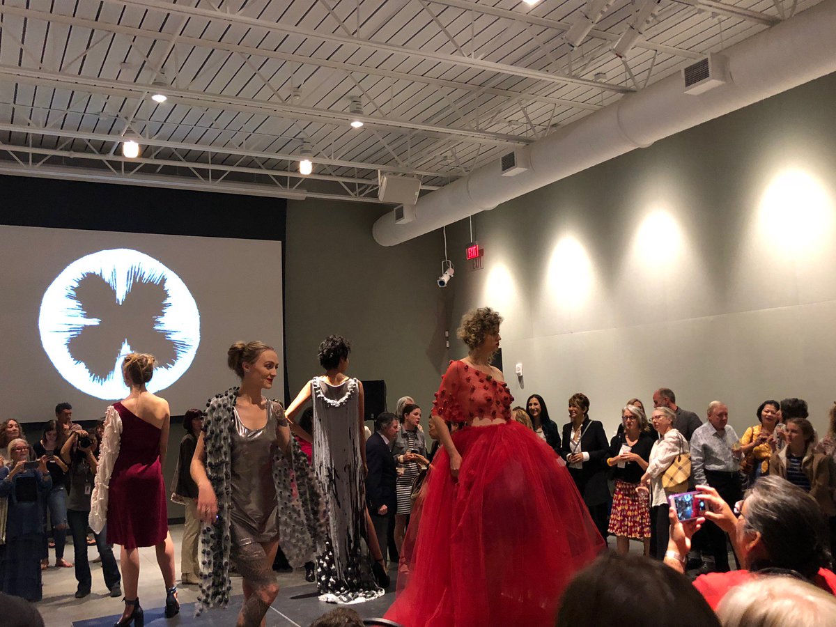 boldly_untitled's tweet image. @SITESantaFe #fashionshow with @pmwaterlily1 for #unscriptedseries #PatriciaJames in production.