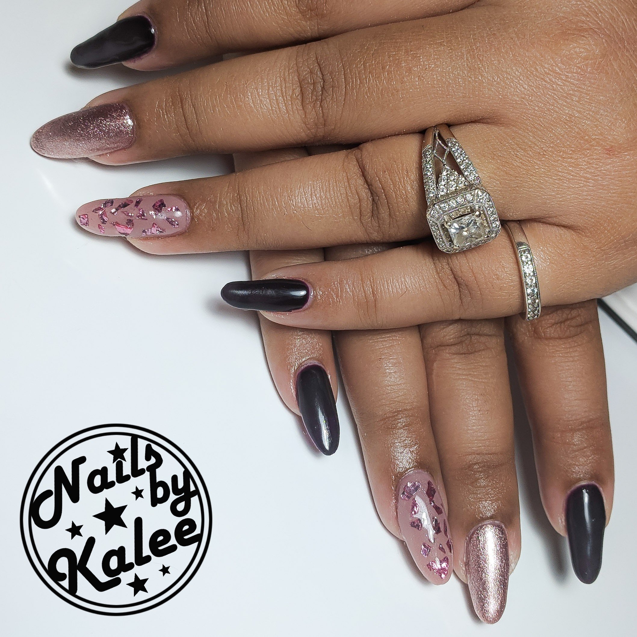 Rose gold burgundy nails deals