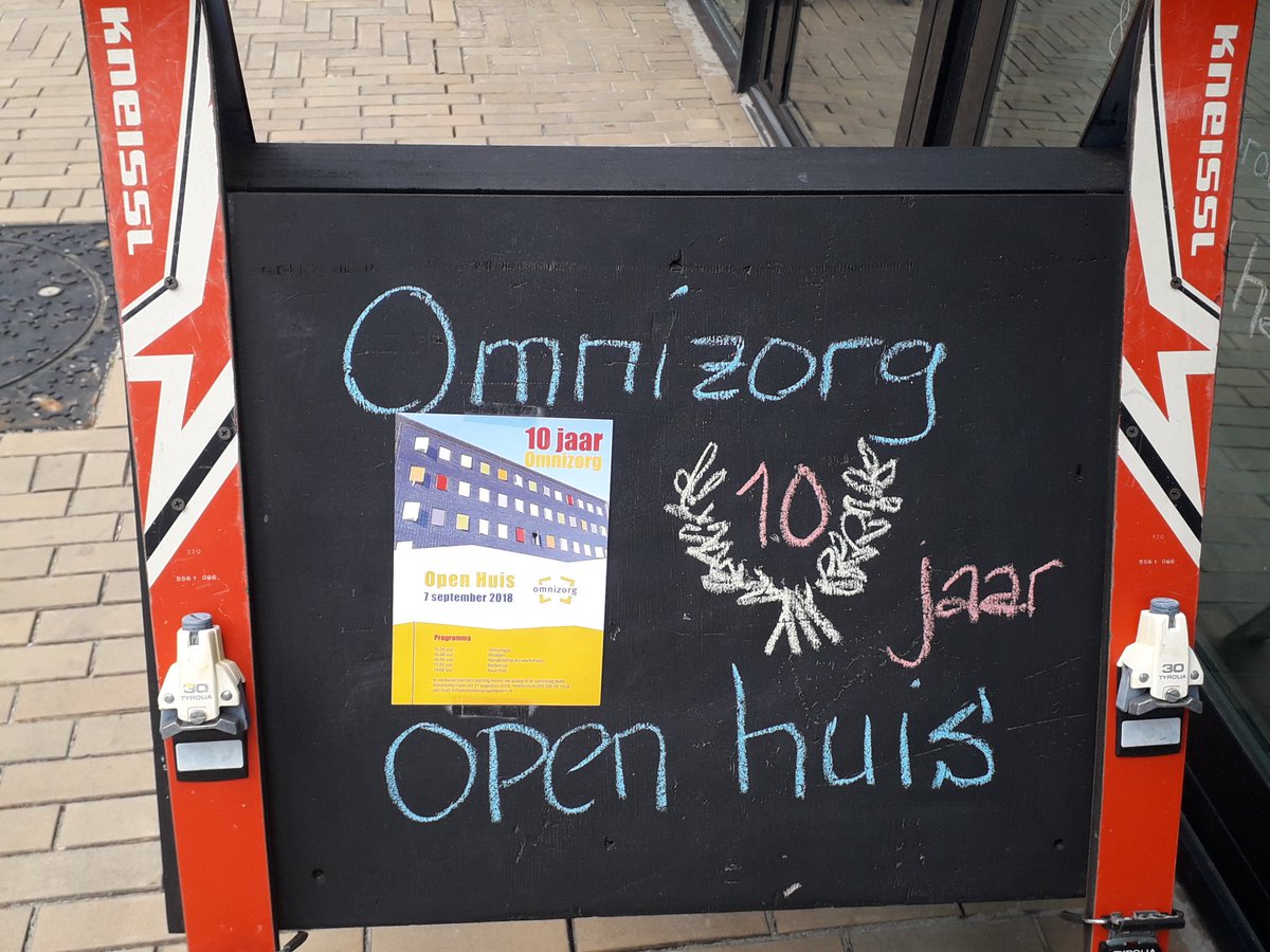 Vandaag vieren we het 10-jarig bestaan van #Omnizorg in #apeldoorn.  Een bijzondere plek voor mensen die het even moeilijk hebben. #jubileum #GGZ #zorg #welzijn #riwis