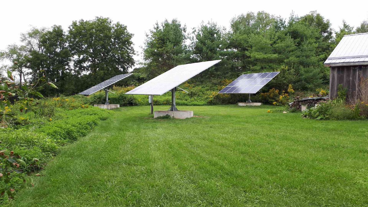 SolCanEnergy's tweet photo. This week we were in #OxfordCounty working on this 10kW solar photovoltaic system. These arrays are on an adjustable tilt post mount to maximize the amount of sunlight absorbed throughout the day! #harnessthesun #solcan #solarpower #photovoltaics #gogreen #PVarray https://t.co/9JgUxe0B0M