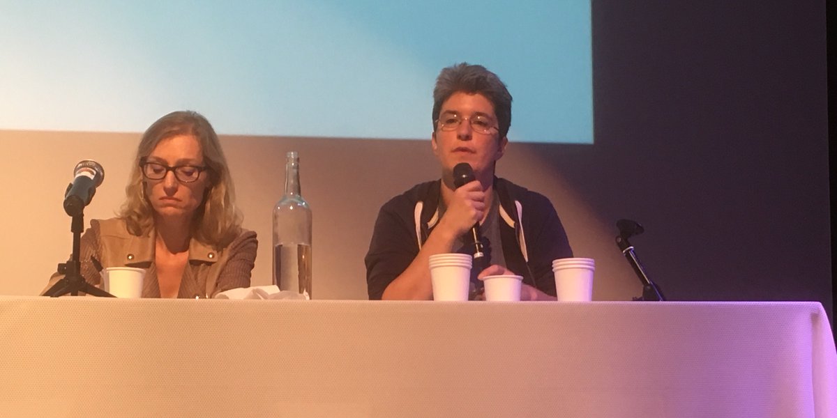 L214's tweet photo. “Il faut engager une transition dès maintenant. Continuer de développer les alternatives aux produits d'origine animale et de construire une société multi-espèces dans laquelle les intérêts de tous seraient pris en compte.” - @Bruzit

#ConfJNE @AssoJNE https://t.co/dOWG39EC86