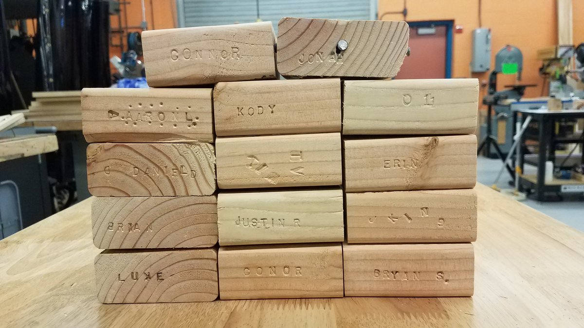 USCHSFabLab's tweet image. Practicing hand tool skills in Home Repair and Maintenance. #fablab #USCHS #USCSD #DIY #skillz