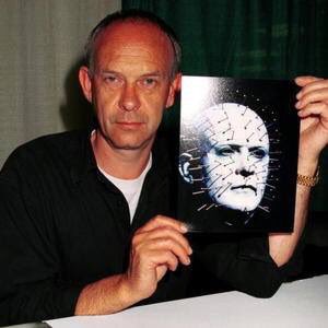 Happy Birthday Doug Bradley!!! Hope to see you at a con again soon!!!   