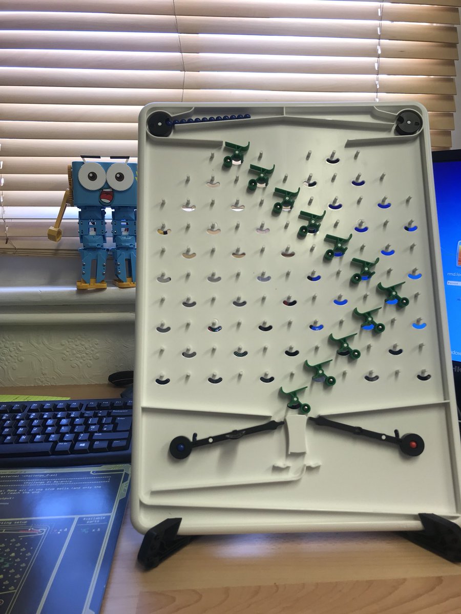 RedmaidsComsc's tweet image. Trialling our new gadgets ready to teach logic gates to year 8 this term #TuringTumble #logicGates #GirlsWhoCode #redmaidshigh #FunFriday