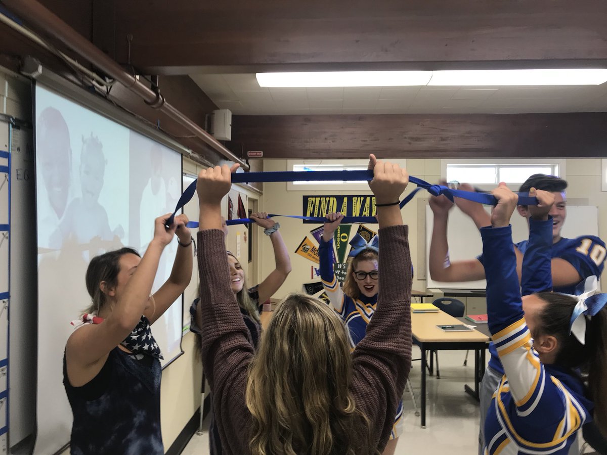 lcsd_avid's tweet photo. Toledo High School is bringing Boomer Power to AVID. Word walls have started and team building/ice breaks are in full swing. #LCSDAVID @AVIDOregon https://t.co/zSV1OUcHB1