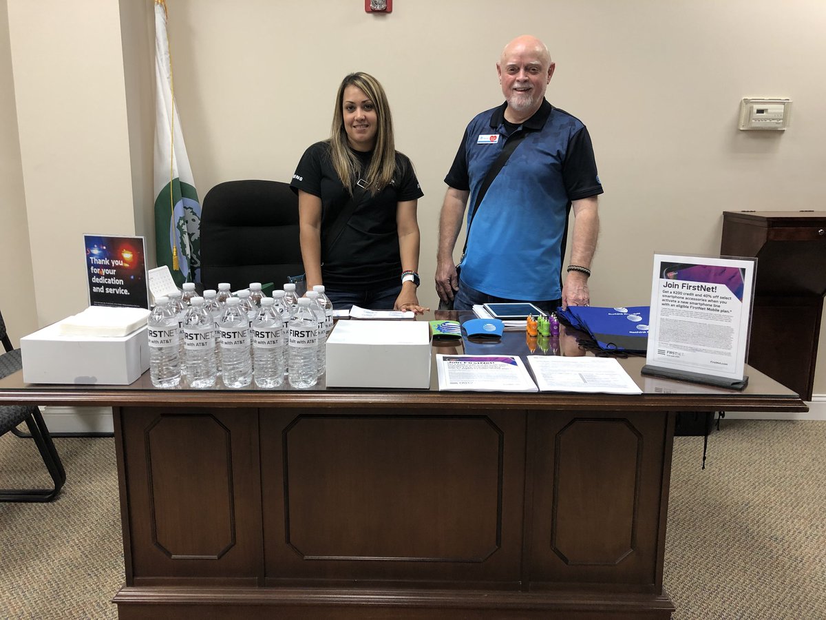 JesupStore's tweet image. #GSCUnitedforce #firstnet #firstresponderswearehereforyou #Teamjesup #cityhall @marvymoore