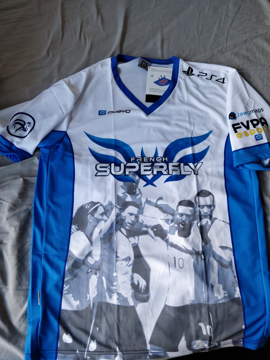 French Superfly tweet media