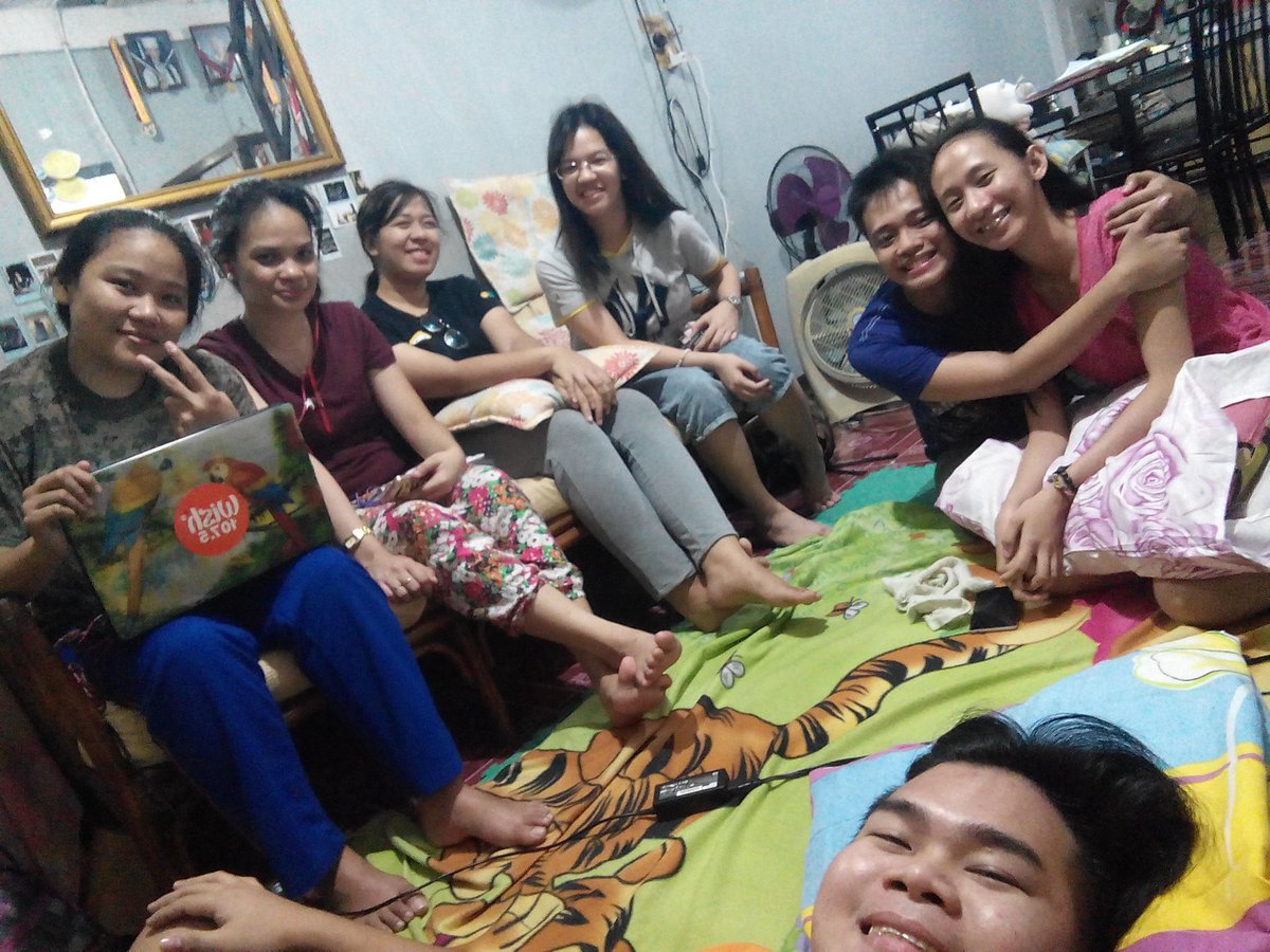 ApawanJc's tweet photo. #Thesismates
#Overnight https://t.co/zR15UxP1wy