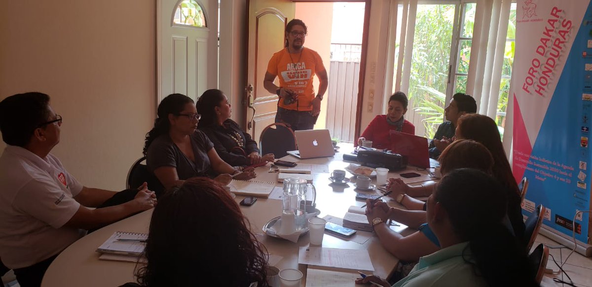 ForoDakarHnd's tweet photo. Reunión de trabajo con los integrantes del Foro Dakar Honduras con el propósito de darle evaluación y seguimiento a las actividades planificadas en el proyecto. https://t.co/PL5mqKf5OH
