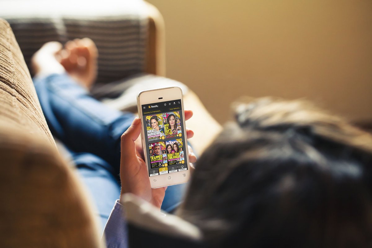 ReadlySupport's tweet image. Setting up for a rainy weekend with all the celebrity magazines ⛈️🤓 us.readly.com