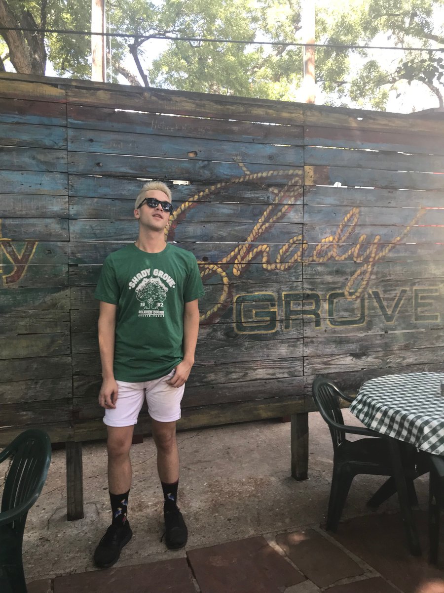 Happy Friyay, y’all! Our September Tee of the Month is in and it’s only $10! When you come on by to pick yours up, grab a Shady Thang and stay a while! 😎#FRIYAY #TShirtSale