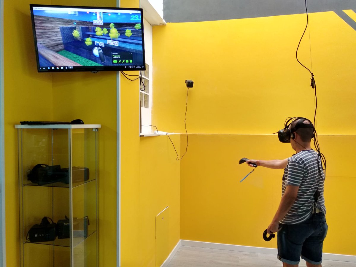 FreeKtime_GVR's tweet photo. ¡Tarde feriante en #FreekTime! Intentando conseguir la puntuación más alta en nuestro mini-juego Love Ducks 🐥

#Cartagena #VR https://t.co/DIDPYuE46b