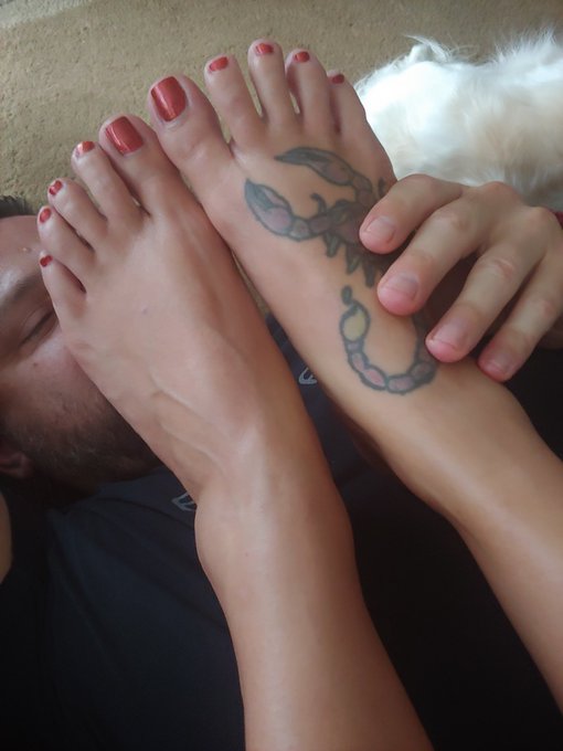 Today is a good day https://t.co/XQZ9JzQVyG<a href="/tag/pantyhosedomination"class="tags"><span>#pantyhosedomination</span></a>