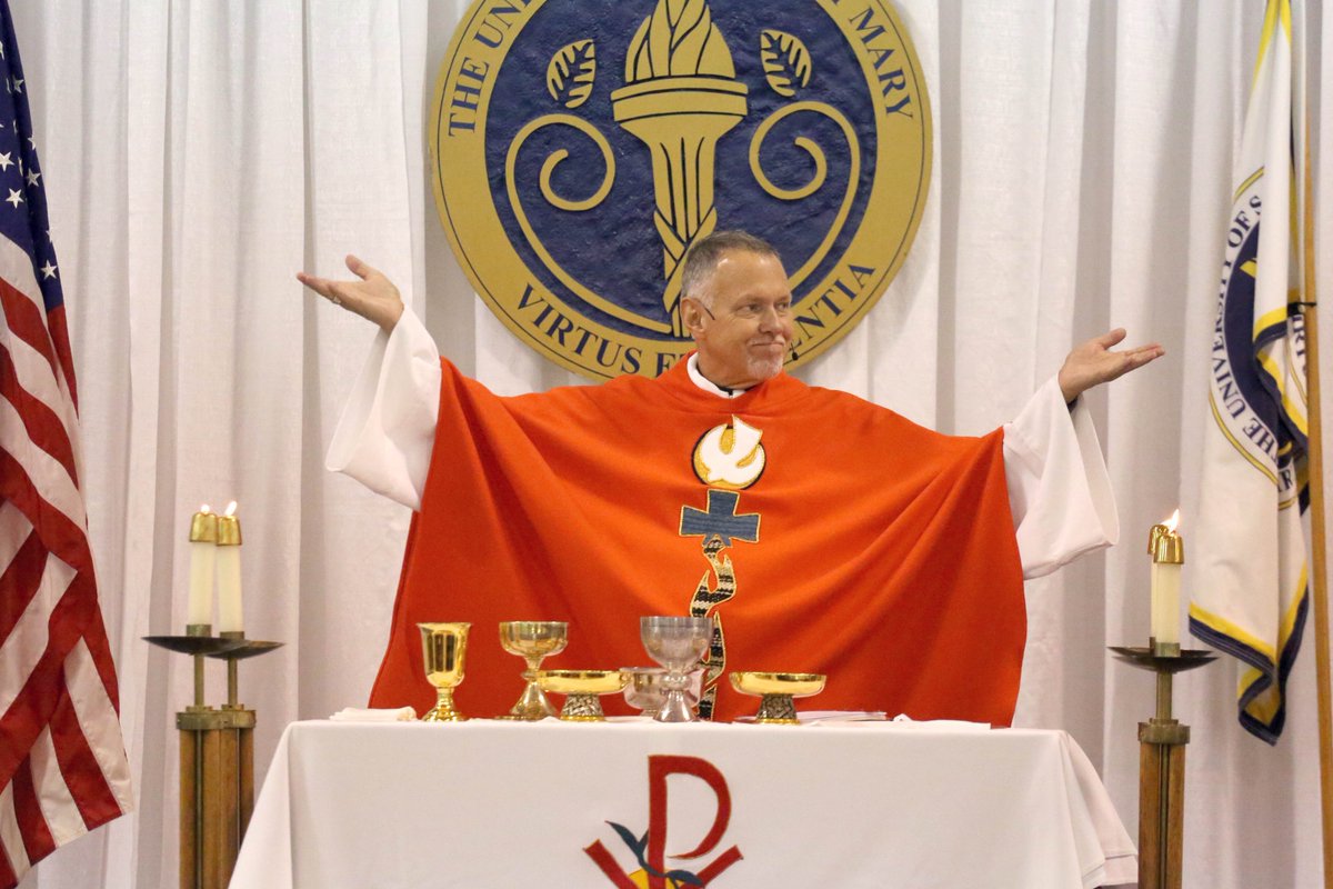 Saint Mary gathered together this morning to open the academic year with  a traditional Catholic Mass—joining to celebrate the spirit of our  founders, the Sisters of Charity of Leavenworth, and our commitment to  academic excellence.