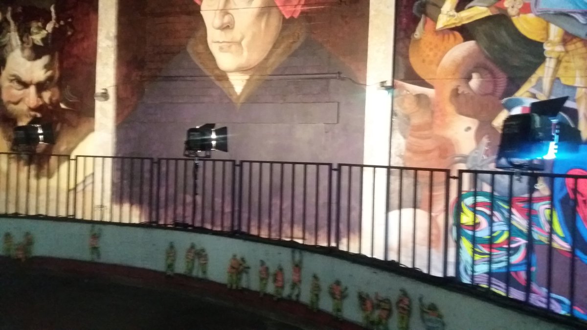 kimponsaerts's tweet photo. Nieuw overweldigend  streetartpaleis in verlaten Delhaise Moliere op waterloosesteenweg #Elsene. Waw! #Strokar https://t.co/2KD8Gk2HNj