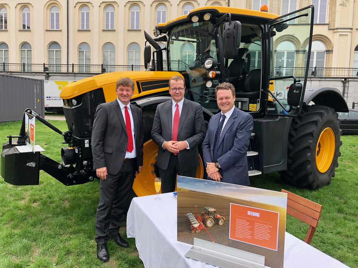 EU4Space's tweet photo. Didn‘t have a chance to visit our #Agriculture &amp; #Space day event in #Brussels? Have a look at the event‘s highlights and discover how the space tech is being used in here &amp; now, helping #farmers make informed decisions on every aspect of their business. https://t.co/YljAJtasqZ https://t.co/nSiyxAx8OC