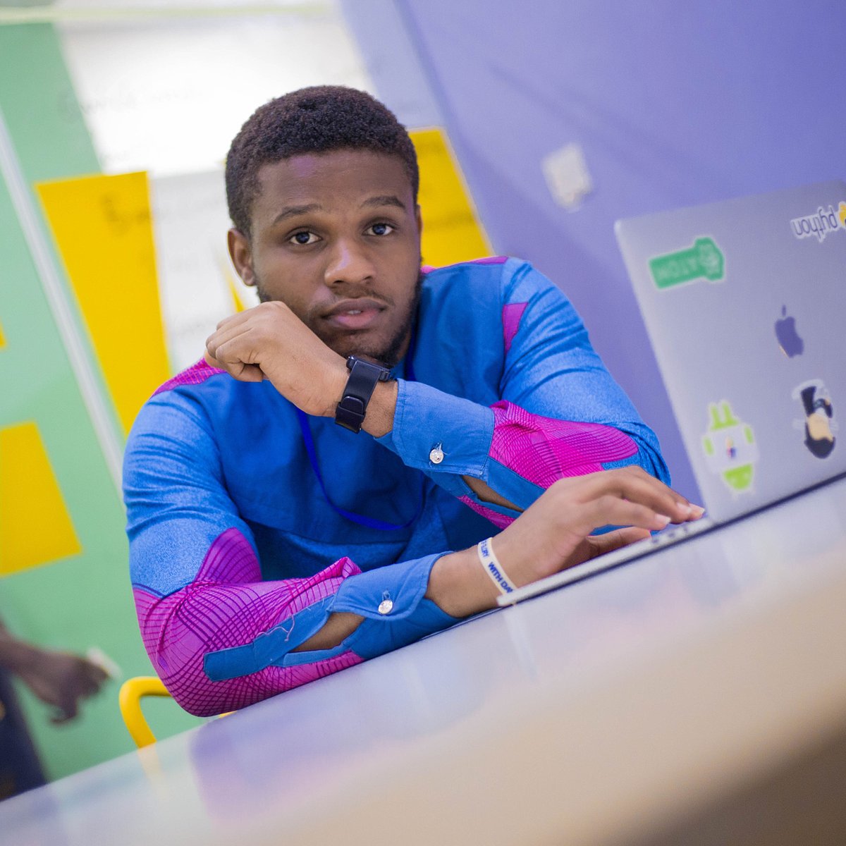 codekago's tweet photo. Our #Fridayfeeling
We have had a productive week working on cutting-edge products for the global market.
If you're excited about the weekend, type 'Yaay' in the comment box.
#TGIF #weekendvibes #streethack #pollbook #Webdesign #tech #digitalmedia #creatives #wearecodekago https://t.co/ZknIWZA8Uv