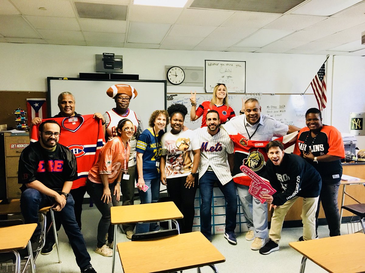 ChemAndM's tweet photo. #WEARESCIENCE !!! #aintnoclasslikemsmclass #youalreadyknow #SchoolSpirit #chemandm https://t.co/eLFhEuwaEG
