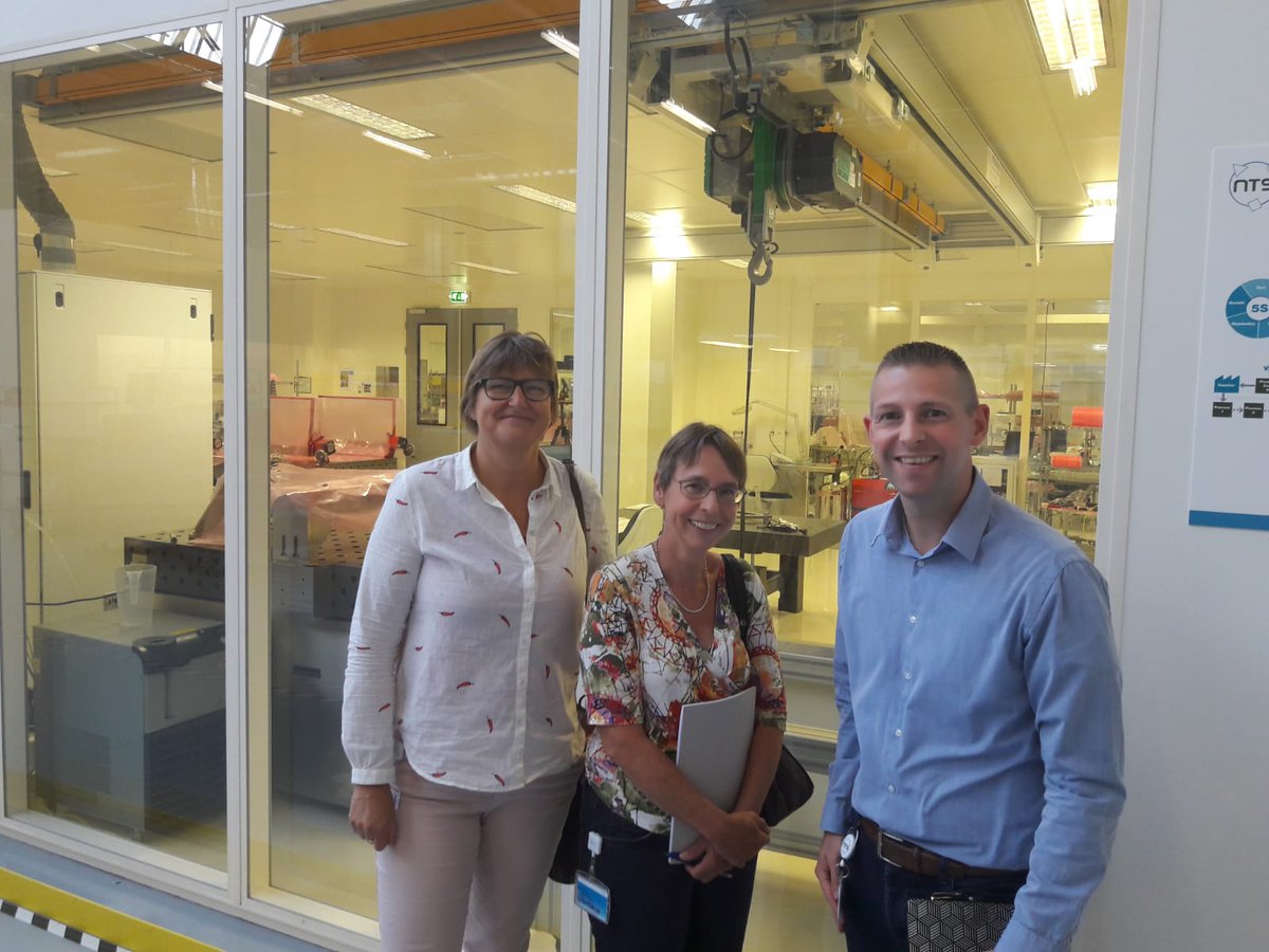 ErikLianne's tweet photo. Vandaag voor @Jet_Net op pad met het #Huygens college naar @NTSGroup_comm. Mooi programma samengesteld voor 25/9 met leerlingen van #vwo. Aan de slag met #scrumm #onderzoeken #ontwerpen. Gaat leuk worden! #passie #mechatronica #natuurkunde https://t.co/TyB9Uw6xQq