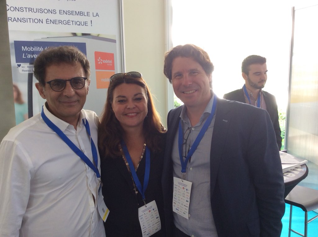 NathSimon910's tweet photo. #FDE2018 
@vddthierry @PhilippeMoro @Thierrydebaille @JohanBencivenga #kedge #UPE13 https://t.co/GksYbr3lUh