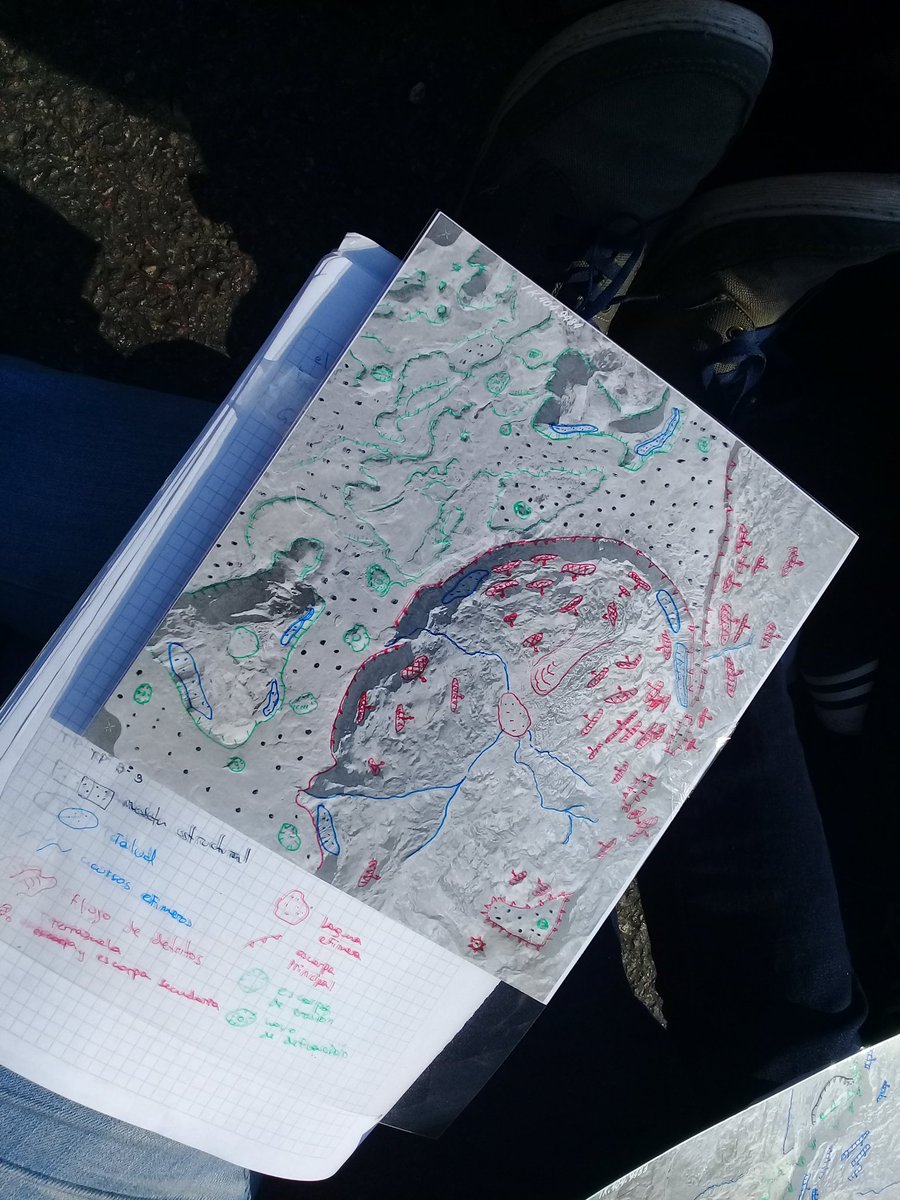 brunotectonico's tweet photo. #ahora #clasespublicas #belgrano #geomorfologia #geomorphology
Clases públicas en Belgrano con la @UbaAgd . Mapeo geomorfologico de deslizamientos rotacionales. https://t.co/C4M7xrdxjr