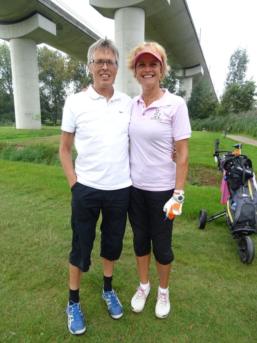 ASistersHope's tweet image. Golf voor borstkankeronderzoek! 12 oktober 2018 Het Rijk van Nunspeet "Take a Swing at Breast Cancer"! ASistersHope.nl  #borstkanker #GoForLife @OlgaCommandeur #research @borstkanker @BurgemeesterNun
