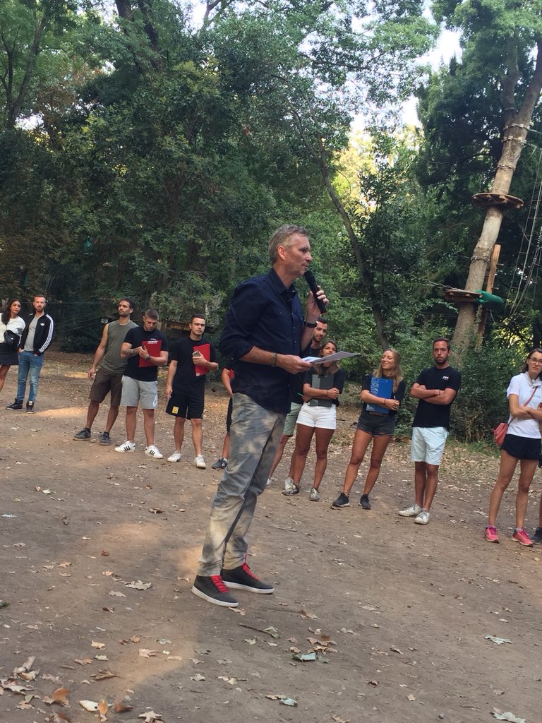 StephaneNenez's tweet image. Koh Lanta et 8A - À l’occasion de leur séminaire de rentrée, les équipes de @8Advisory ont eu le plaisir de participer au « 8A Koh Lanta », piloté sur deux jours par @DenisBrogniart, @TF1Events et l’agence Ouate. 
#espritd’équipe
#teambuilding
#depassementdesoi