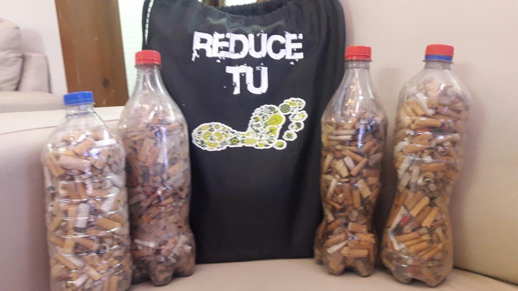 AMD1965's tweet photo. Aproximadamente 2000 colillas acaban de entregar nuestros amigos de @KinoMagicohmo y nos comentan que todas las botellas que han recibido son de niños de Kino. NUESTRAS PLAYAS MÁS LIMPIAS con esta campaña. #ReduceTuHuella @plogging_hmo @Visitbahiakino @VisitSonora @ViactivaHMO https://t.co/dB0pT1K08c
