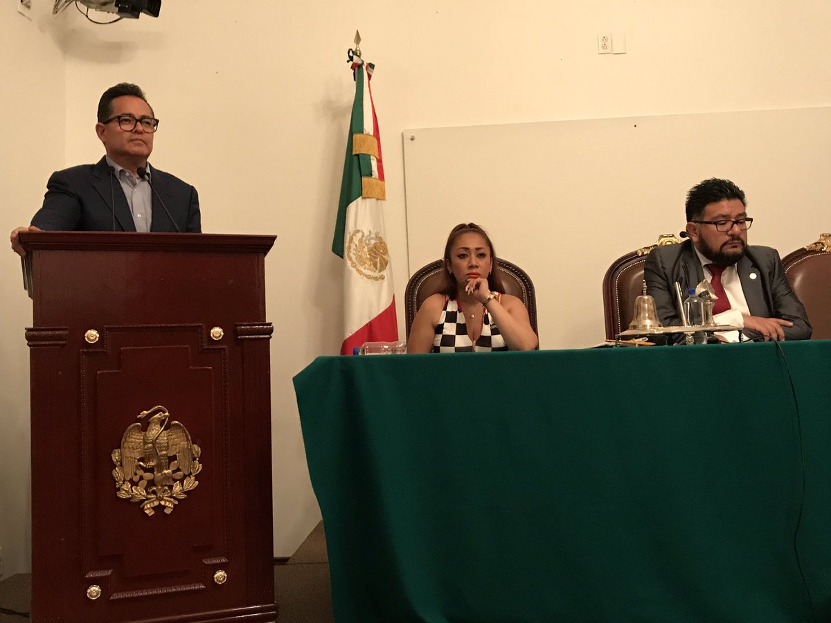 Exhorta <a href="/leonel_luna/">Leonel Luna</a> a los integrantes de la Comisión de Administración y Procuración de Justicia a cumplir lo antes posible con el ordenamiento jurídico.