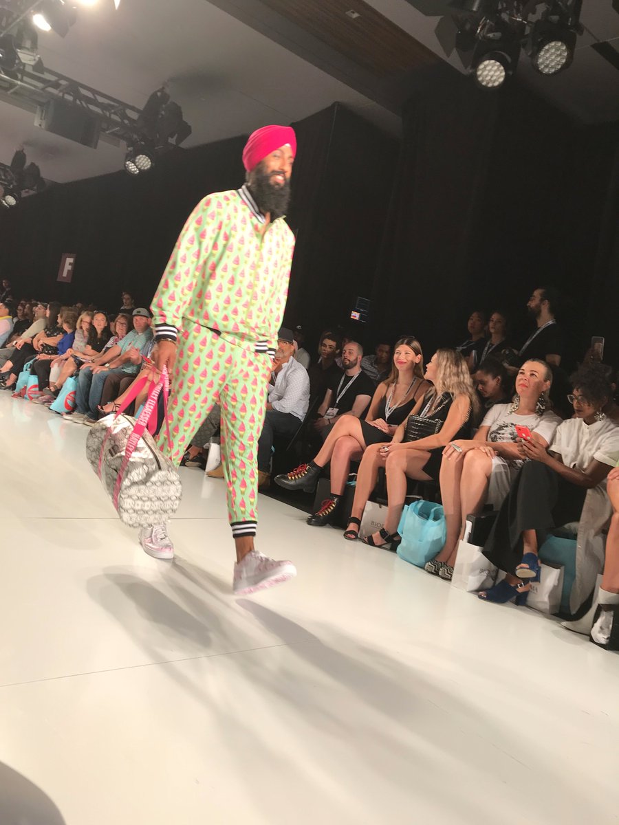 What I saw, heard and learned at day 2 &amp; 3 of <a href="/tofashionwk/">Toronto Fashion Week</a> bit.ly/2MTk08S