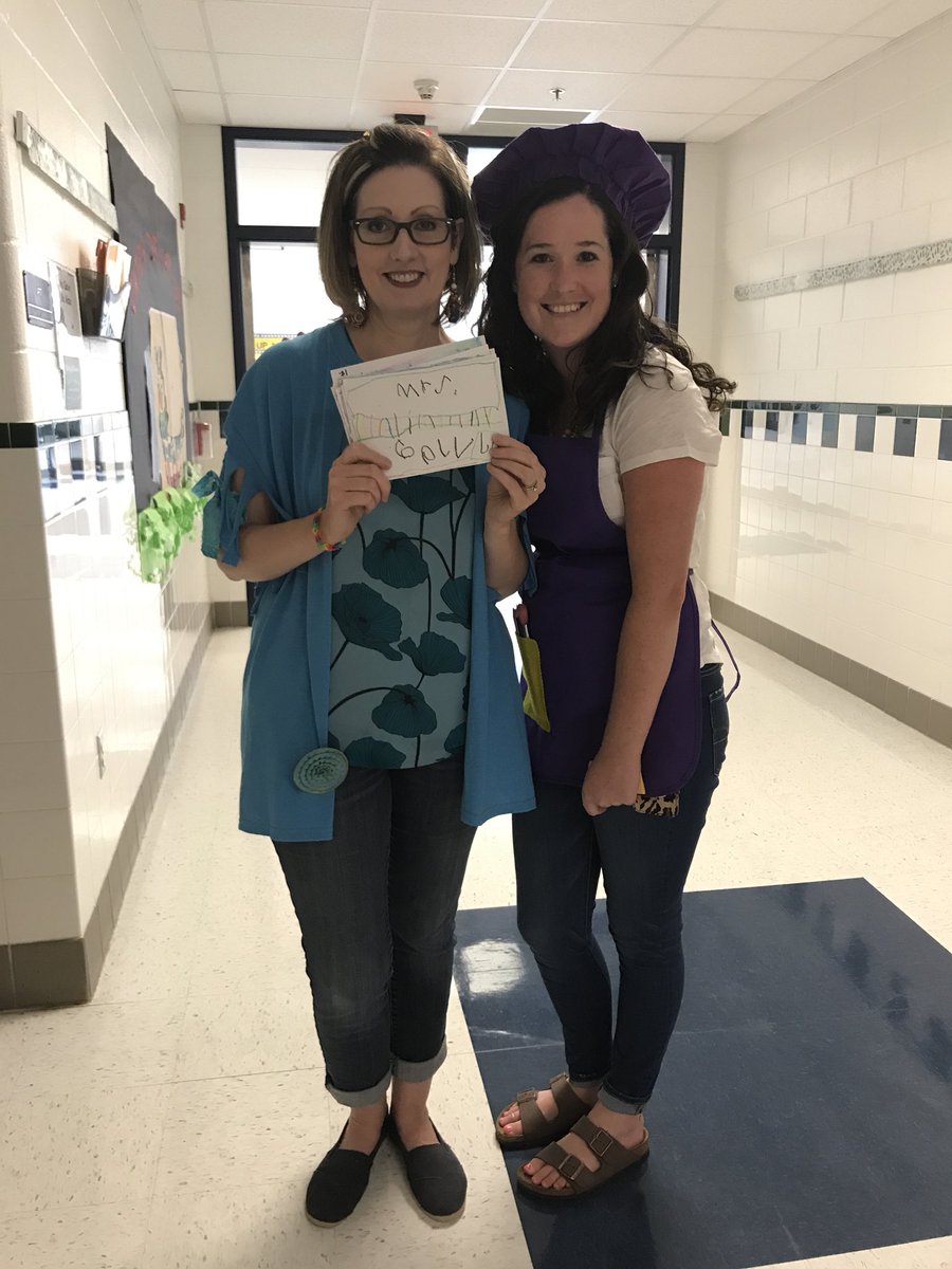 Mrs. Galvin’s last class of the day made sure it was extra special with hand written notes that created one big message ☺️<a href="/MissCahill1/">Miss Cahill</a>