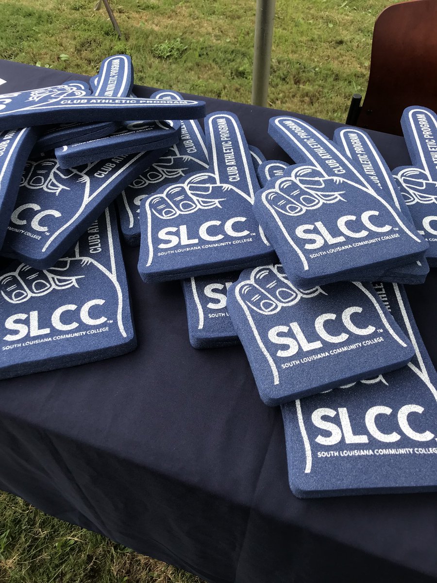 solaccofficial's tweet photo. Best of luck to our Club Athletics teams as they start a new era at SLCC. Teams announced today include the dance team, co-ed soccer team, and men’s basketball team! We’re proud of each and every one of you! #GoSLCC #SLCCFall18 https://t.co/BscuYHFLnB