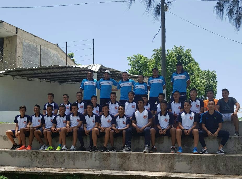 chama1720's tweet photo. Esperando fecha para la final 😕 
#ImperioUsa #fesa vamos muchachos https://t.co/SogsTfRrLa