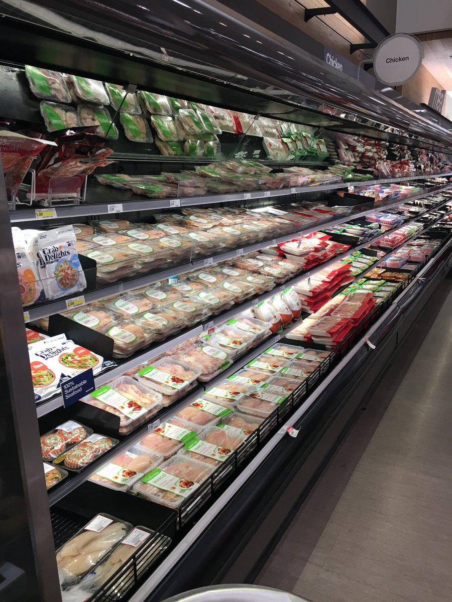 Can we also take a minute to appreciate the #AMAZING in stocks for the big weekend? Love this food team! #winningtheweekend 😍 <a href="/adriennelebo/">Adrienne Lebo</a> <a href="/kaitward16/">Kaitlyn Ward</a> <a href="/timmcarr222/">Tim Carr</a> <a href="/Delaine_T1771/">Delaine Dahl</a>