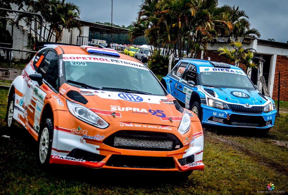 betorodriguezok's tweet photo. Arrancamos esta entrega de #PyAFondo🇵🇾🏁 por #FoxSports3 con toda la previa del Súper Prime #PreChaco del fin de semana. https://t.co/6bG8D6hFGx