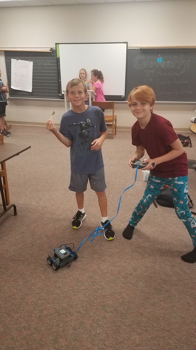 Lots of great progress on our robots today! Can't wait to see these bots in action! #WeSoar