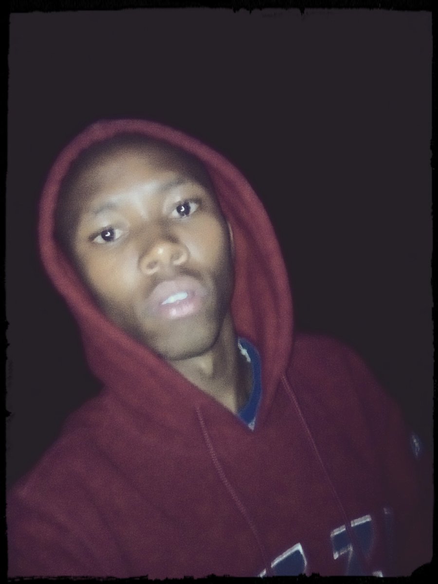FargoTza's tweet photo. #FlamesThatFollowBack https://t.co/rbbu6PVNav