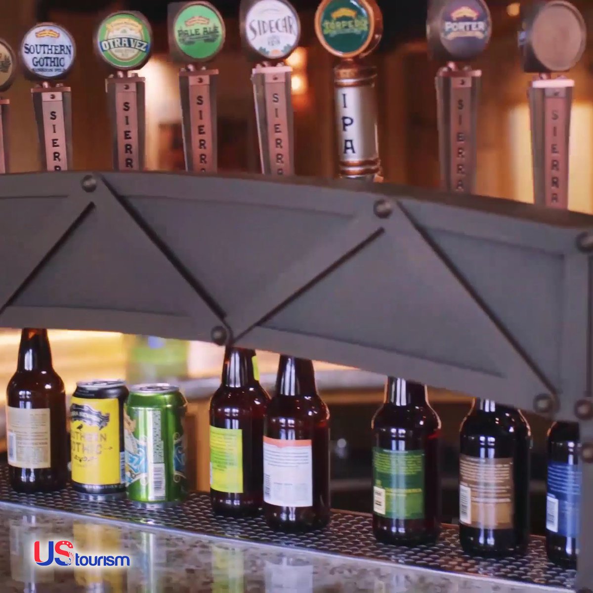 US Tourism tweet media