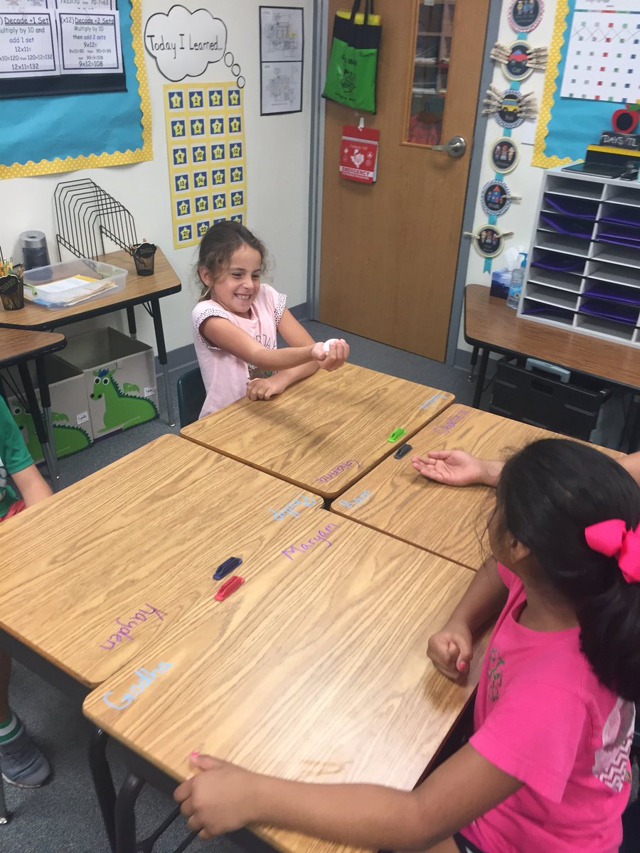 ms_lee17's tweet photo. Can you crush an egg with one hand? We gave it a try today! #JESFamily https://t.co/96t4wHkDIJ