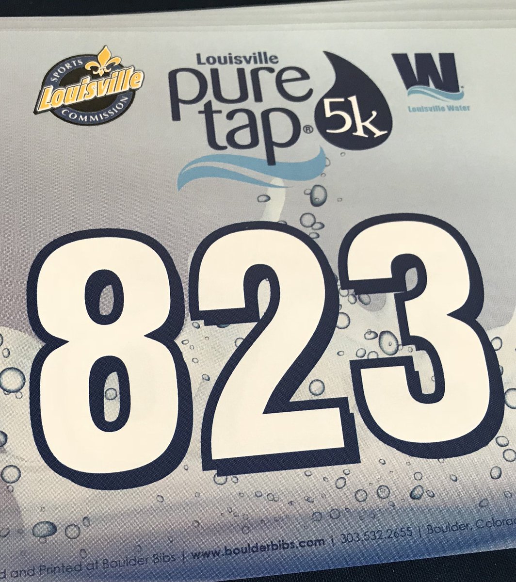 kelleydsmith's tweet photo. Flags are up and the finish line is set for Saturday’s #puretap5K This race starts and ends where Louisville’s drinking water begins. #FallRunathon https://t.co/NfyNmTgxwu