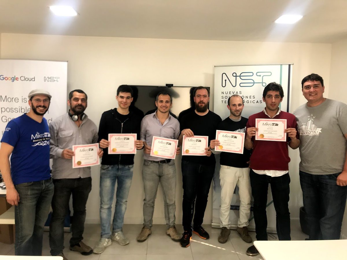 pablobaldovi's tweet photo. Hoy agregamos #MTCUME a las certificaciones #Mikrotik del equipo de @nst_uy @plluviera @cabreradalence https://t.co/8btHVmD6bX