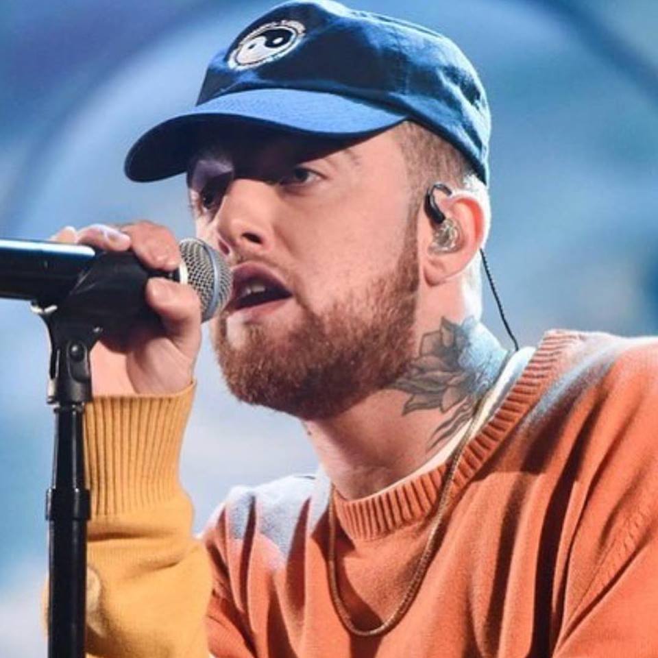 Mohfrenzy's tweet photo. Rest easy Mac will always miss you and you'll live through your music🙏 https://t.co/N6EX0BCeN3