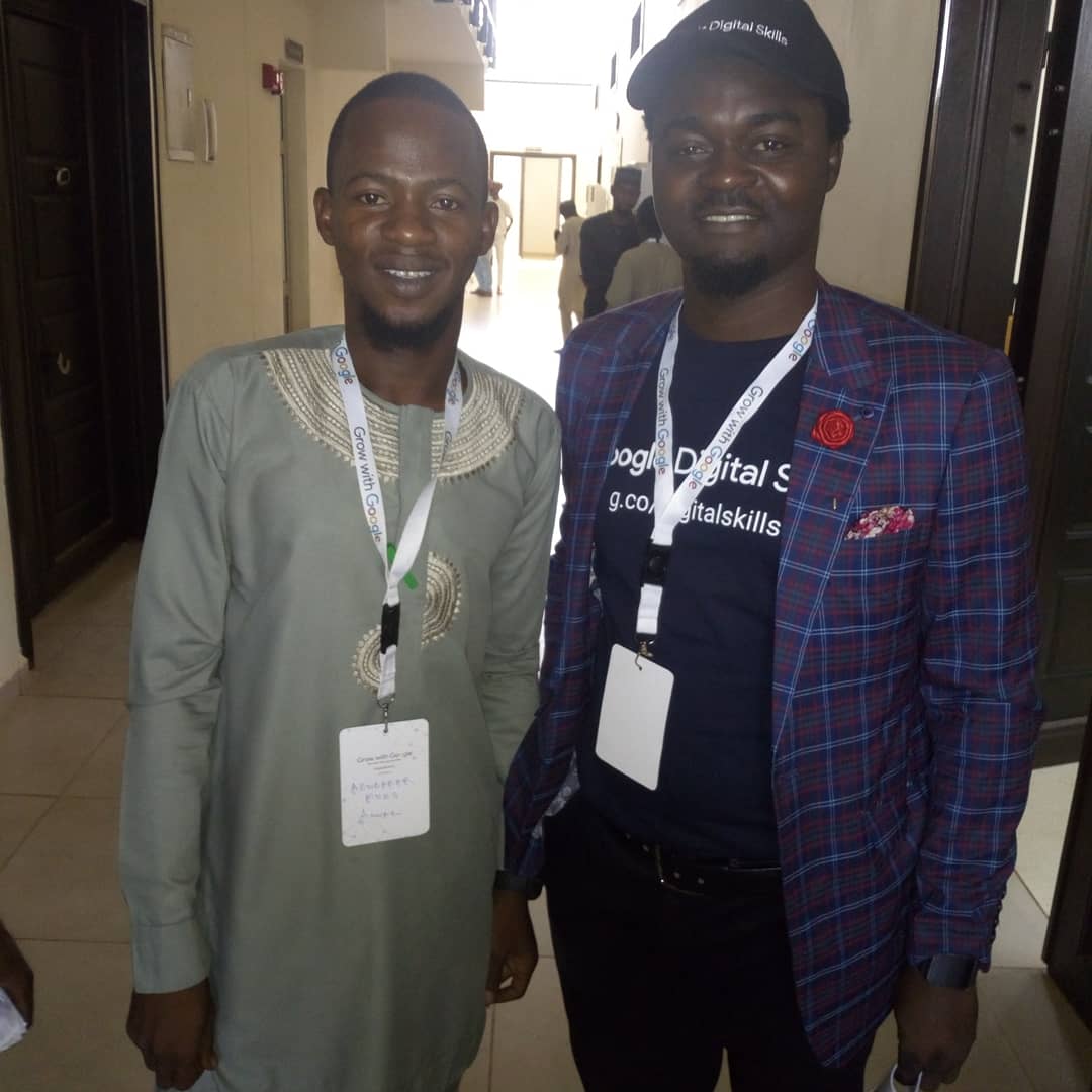 Zulzurander's tweet photo. @DigitalSkillsAF
#GrowWithGoogle #DigitalSokoto #mtgng #GoogleDigitalSkills.
@MarkRocketfela
@Zulzurander https://t.co/okXgLRvNY5