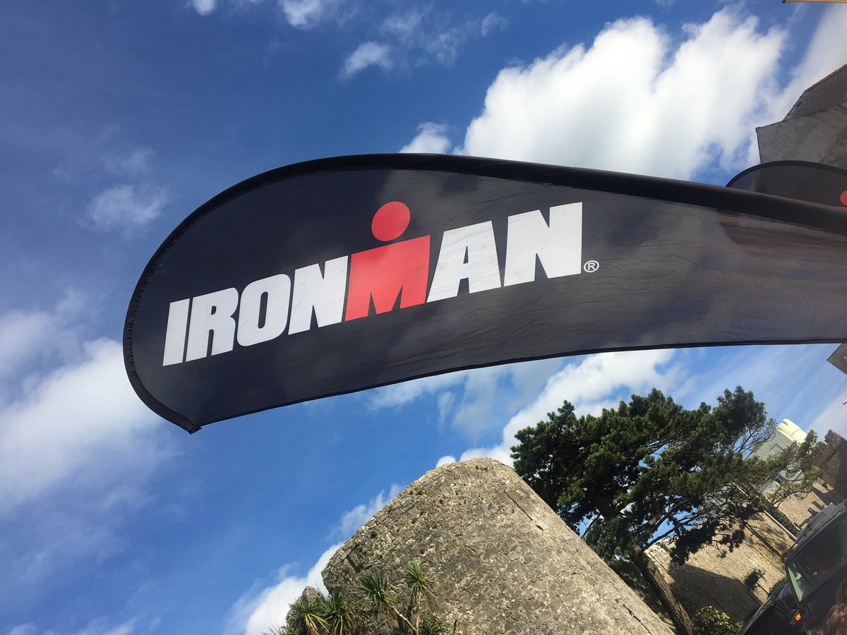 TRIplantbased's tweet photo. All checked in and ready for Sunday’s @IRONMAN_Wales Can’t believe we booked this in December 2017 and now it’s here with just two days to go before I “Take on the Dragon” 🏴󠁧󠁢󠁷󠁬󠁳󠁿 #plantpower ✌️🌱
#triplantbased #ironman #IMWales #veganathlete #triathlon #swimbikerun https://t.co/cuN1ZADTi3